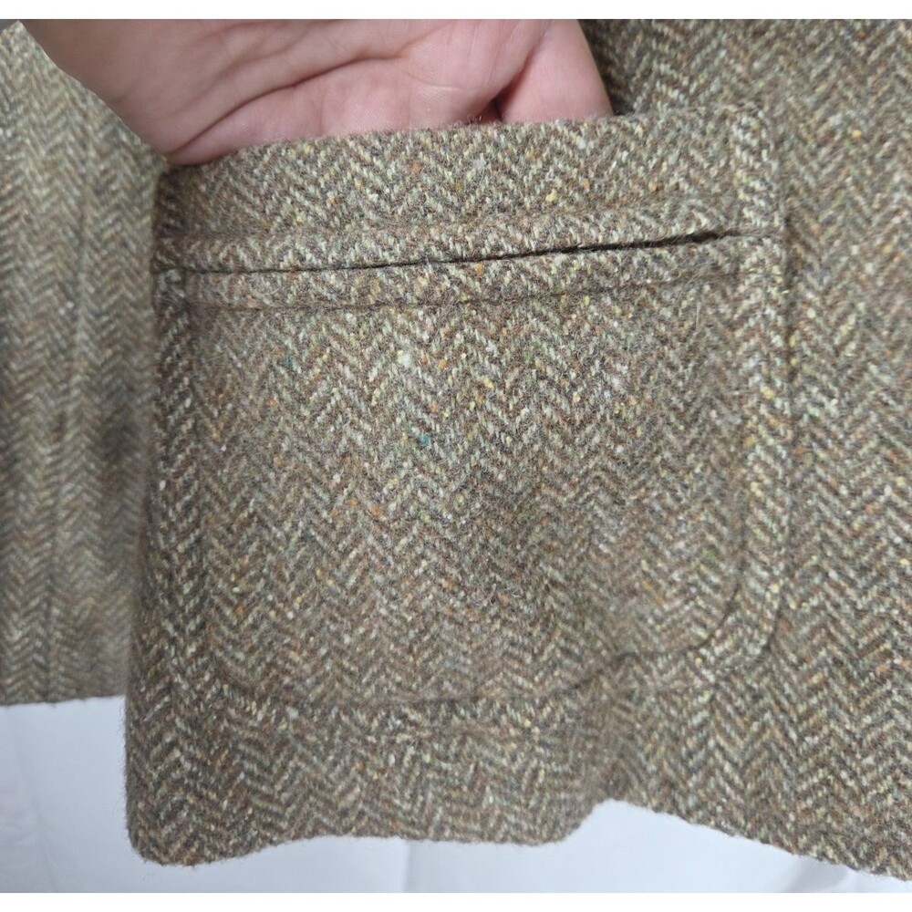 Talbots Petites Women's Size 4 Herringbone Wool Blend Blazer Jacket Brown Tweed - Picture 3 of 9